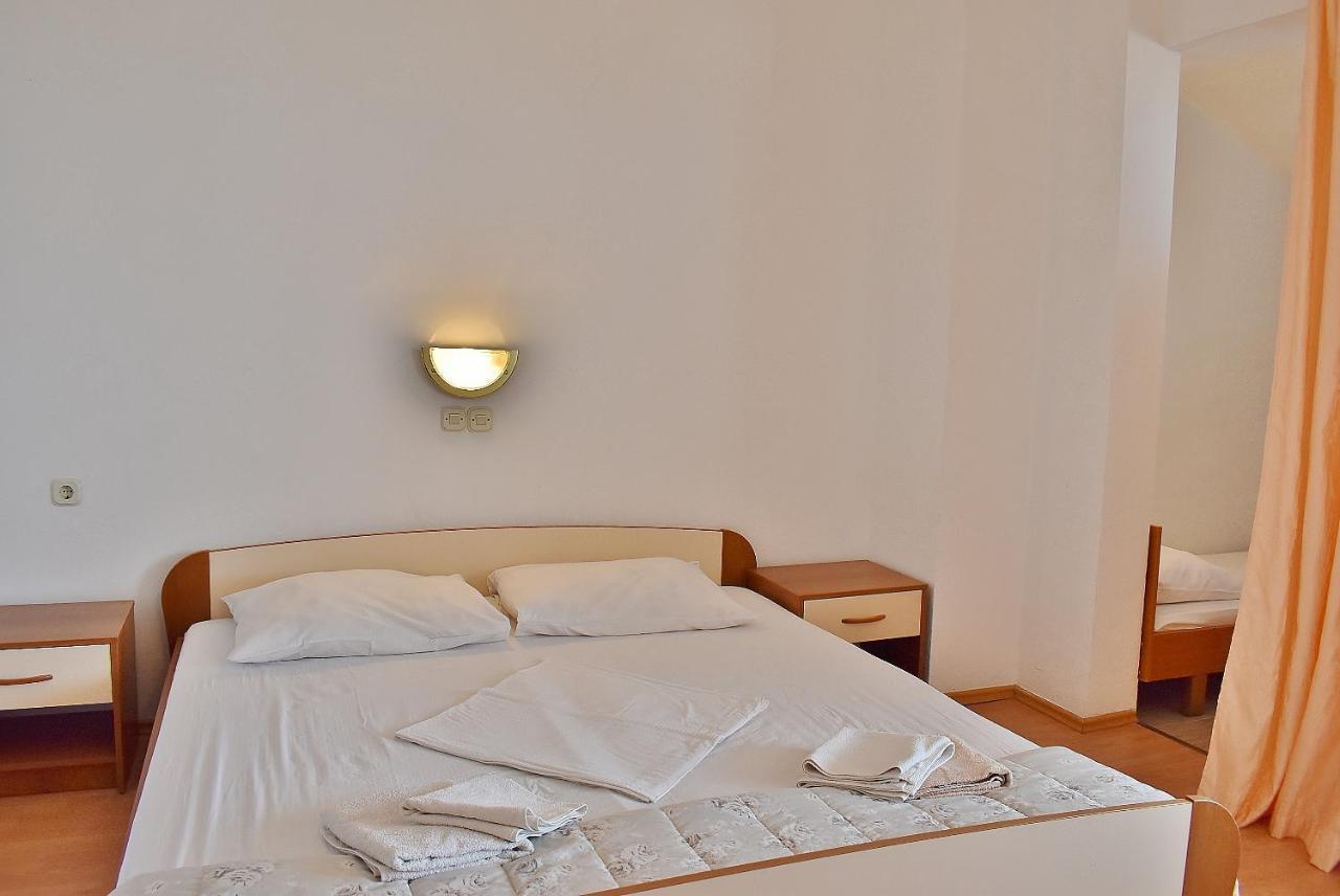 Apartament Banjol ภายนอก รูปภาพ