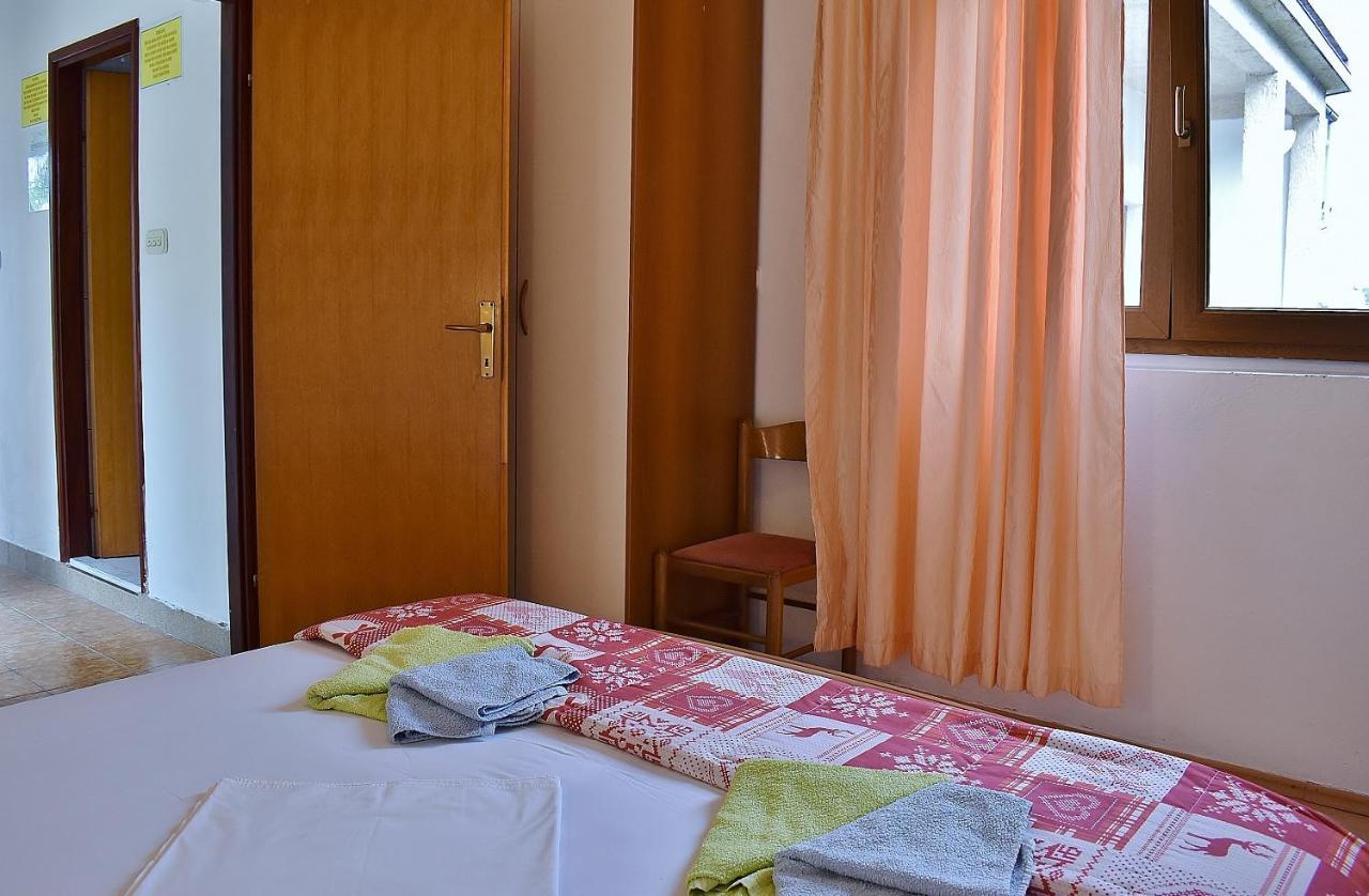 Apartament Banjol ภายนอก รูปภาพ